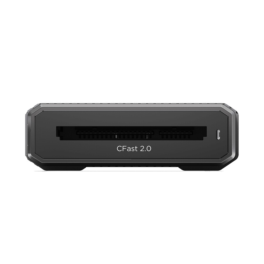 pro-readeru cfast sandisk